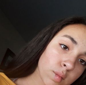 Meet your Posher, Ava